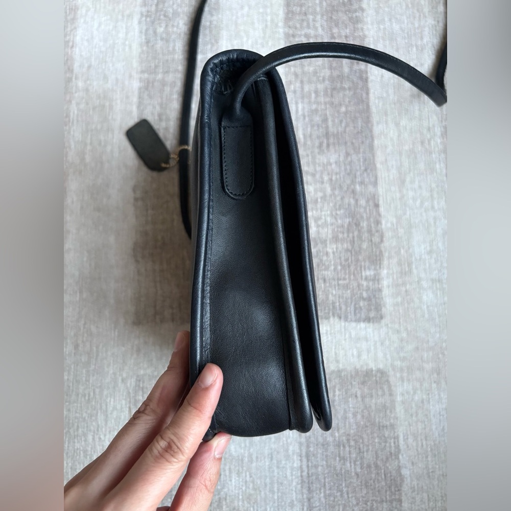 COACH Vintage Compact Pouch Black Leather Crossbody Shoulder Bag 9620 **READ** - Picture 4 of 12
